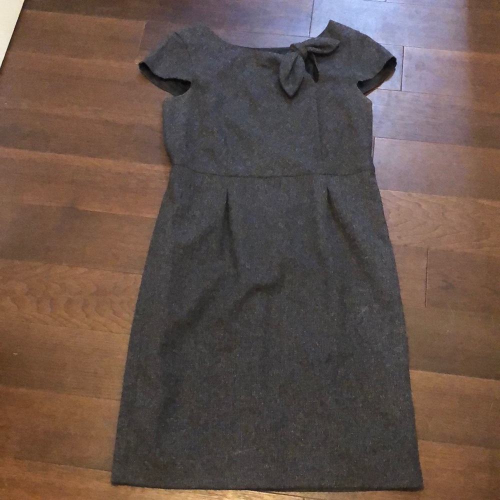 Oscar de la Renta gray tweed dress.